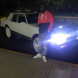 Meet your Posher, Aaron